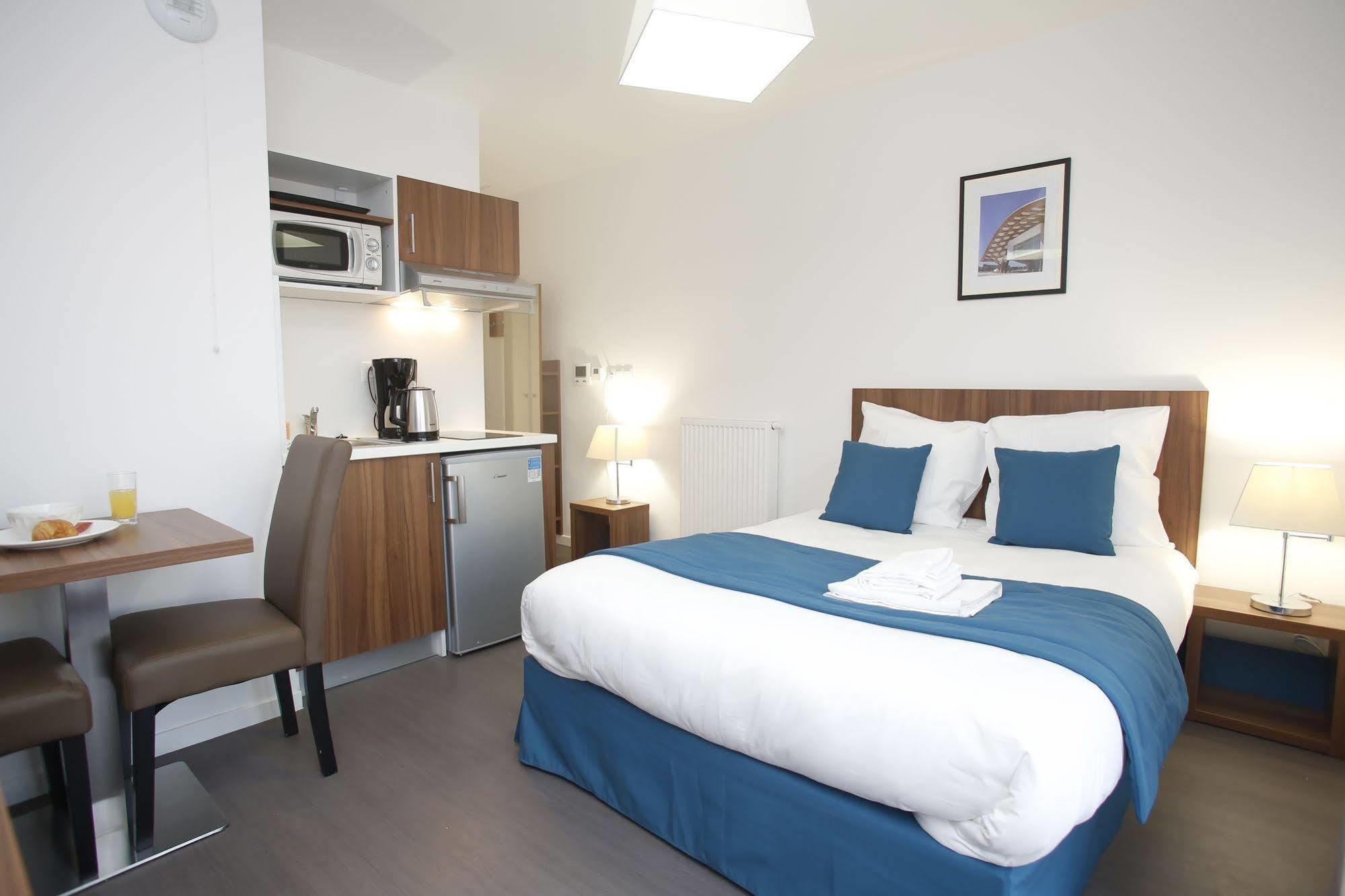 อัปปาร์โตเต็ล โอดาลี แมนูแฟกตูร์ เมตซ์ Aparthotel เมซ์ ภายนอก รูปภาพ